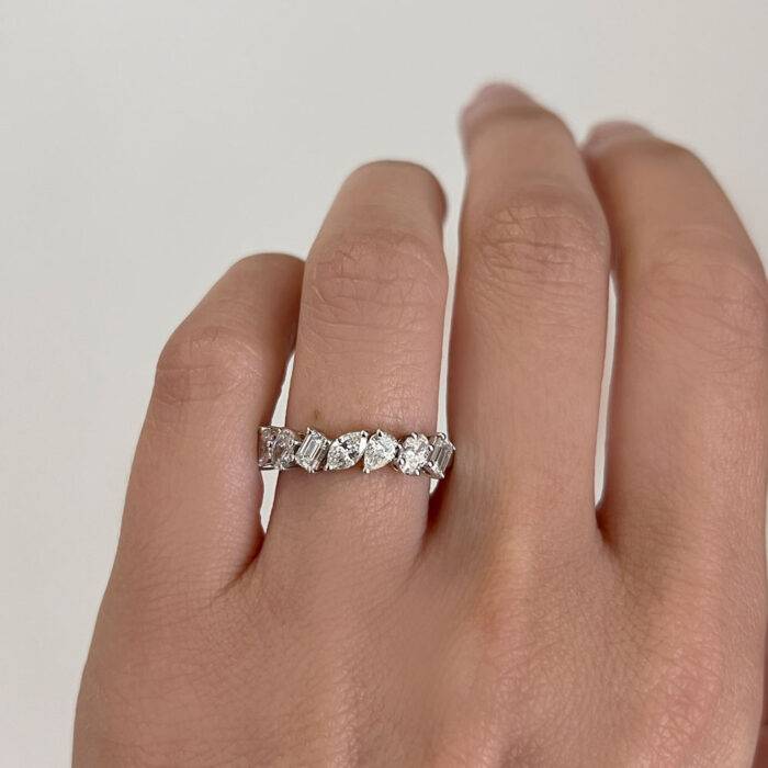 18k White Gold 1.19ctw Mixed Cut Diamond Band Ring