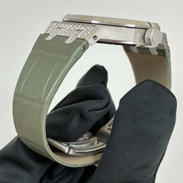 Audemars Piguet 15551BC.ZZ.D405CR.01 Royal Oak Green Dial Diamond Bezel 37mm Watch
